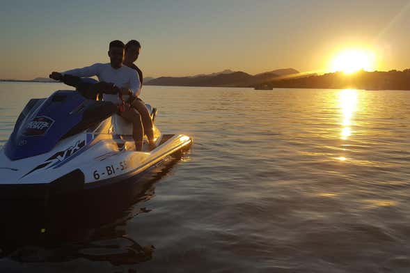 Tour de jet ski ao entardecer saindo de Alcudia